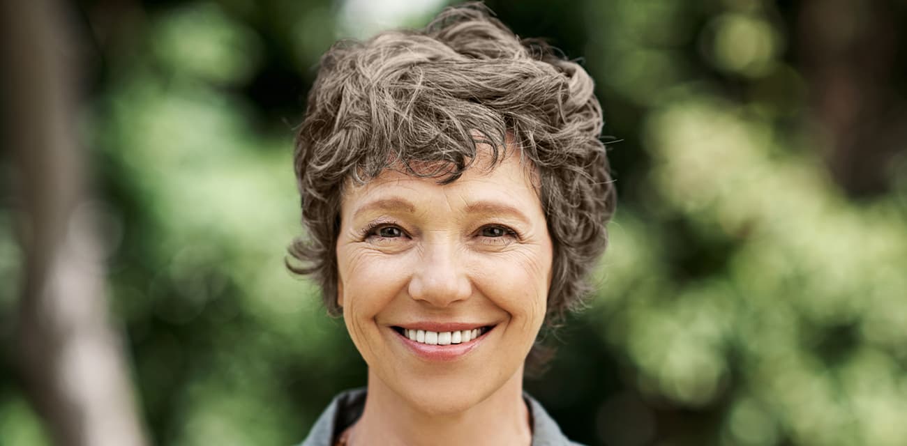 Weniger graues Haar nach der Anwendung Weniger graues Haar nach der Anwendung