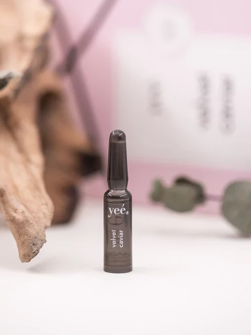 14 Kaviar Ampullen mit 1% Caviar Extract von Yeé